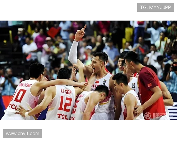 中国队鏖战九十分钟以三比二逆转日本队夺得亚洲杯关键胜利