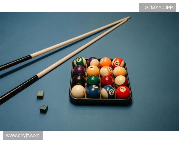 台球技术与策略的深度解析：从基础技巧到高级战术的全面探讨