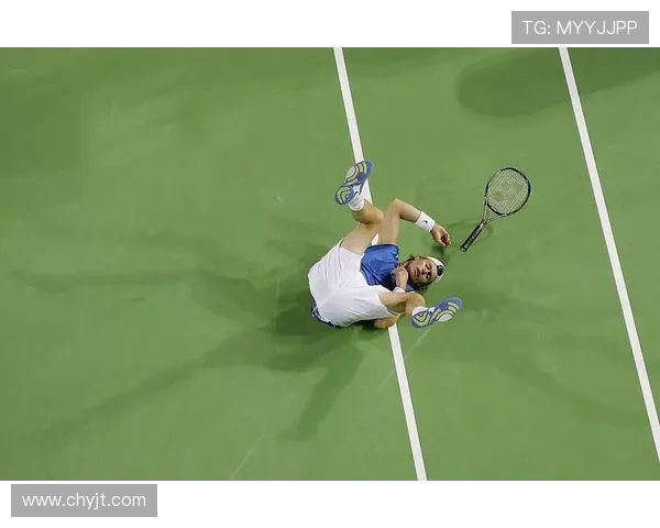 深圳网球队技术争议引发热议球员表现与教练策略的深度探讨