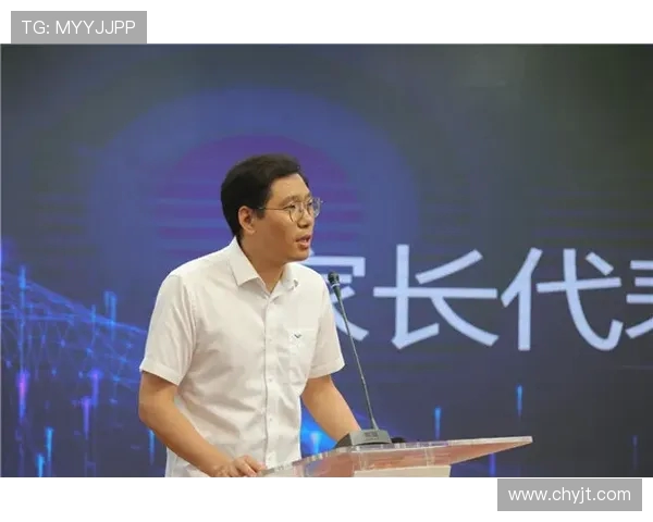 飞盘与梦想的交汇点:周敏的深度对话与人生探索 飞盘与梦想的交汇点:周敏的深度对话与人生探索