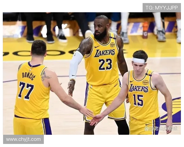 洛杉矶德比大战快船激战湖人巅峰对决上演加州荣耀之争 洛杉矶德比大战快船激战湖人巅峰对决上演加州荣耀之争